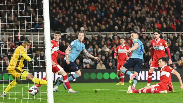 Connor Roberts scores for Burnley