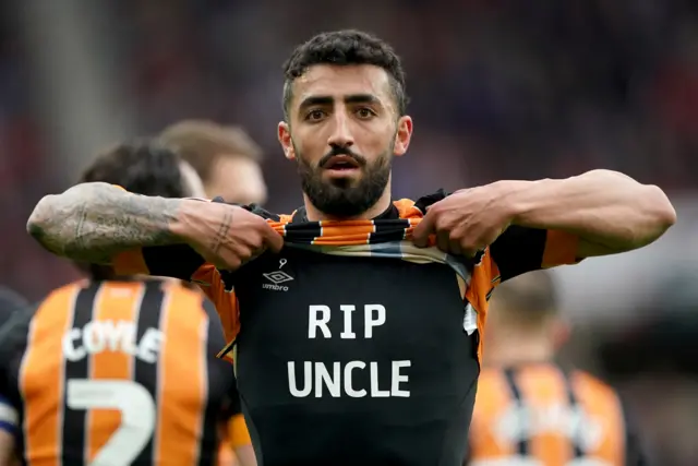 Allahyar Sayyadmanesh celebrates making it 2-2 at Sunderland with a tribute to his uncle