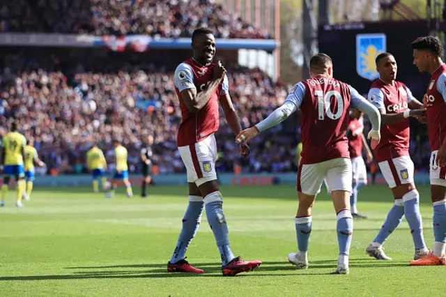 Traore celebrates after Villa have an opener