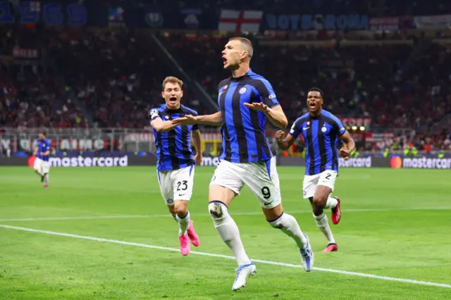 Edin Dzeko scores for Inter Milan