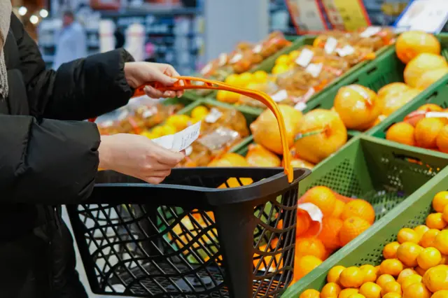 Supermarket stock pic