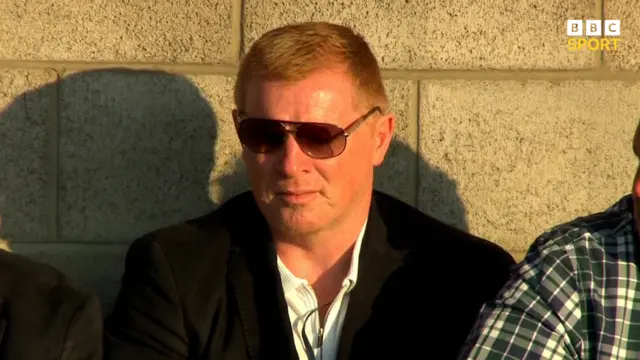 Neil Lennon at Ochilview