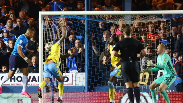 Jonson Clarke-Harris scores for Peterborough