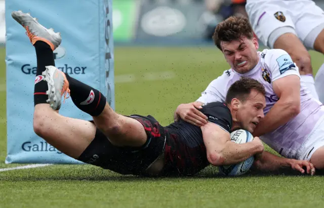 Ivan van Zyl scores for Saracens