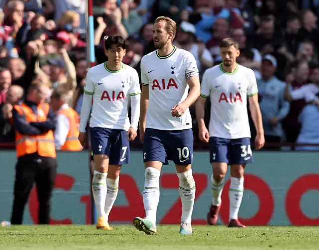 Tottenham Hotspur's Harry Kane looks dejected