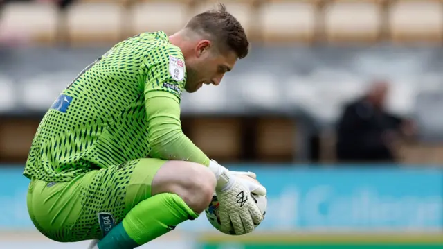 Carlisle react to conceding a goal