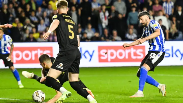 Callum Paterson scores for Sheffield Wednesday