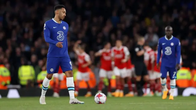 Chelsea players look dejected