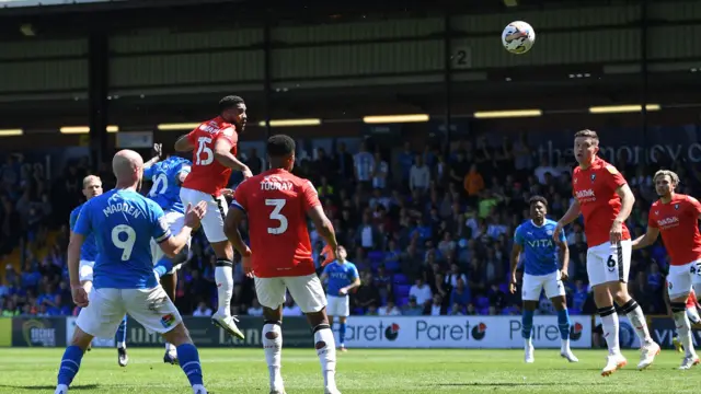 Isaac Olaofe scores for Stockport