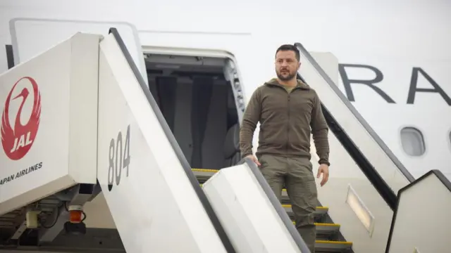 Ukraine's President Volodymyr Zelensky upon his arrival at Hiroshima airport,