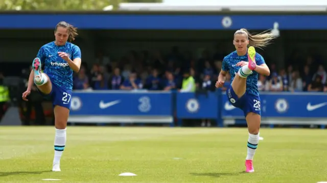 Chelsea players warm up