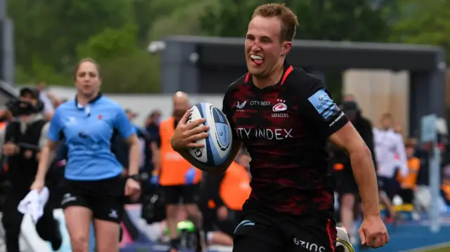 Max Malins in action for Saracens