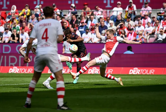 Kingsley Coman scores for Bayern Munich