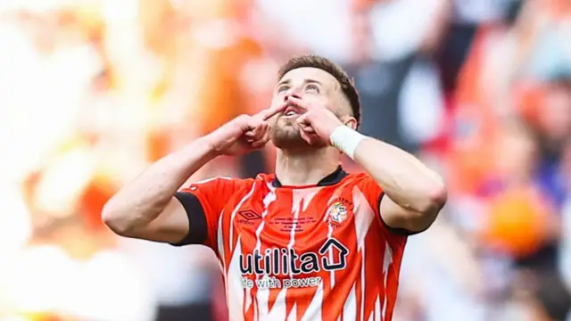 Luton celebrate