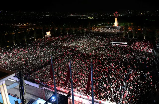 Crowds of supporters