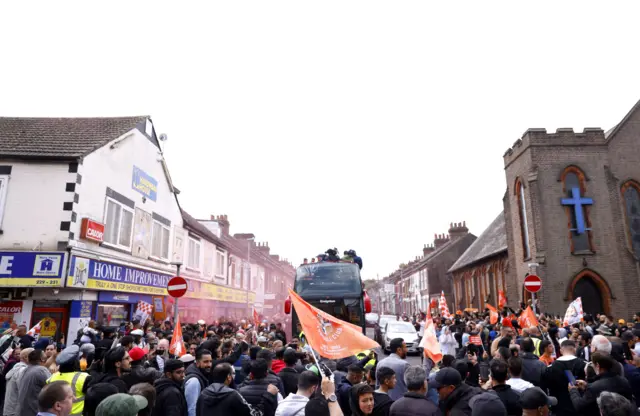 Luton Town bus parade