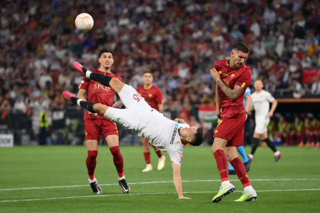 Lucas Ocampos tries a bicycle kick