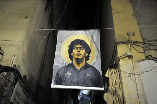 Diego Maradona mural