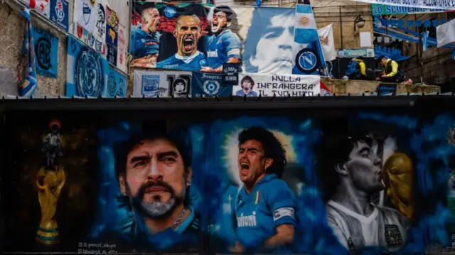 Diego Maradona mural