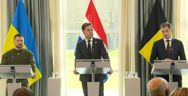 Zelensky along side Dutch PM Rutte and Belgian PM de Croo