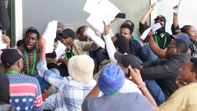 A court in Kenya has blocked the firing of moderators by Meta
