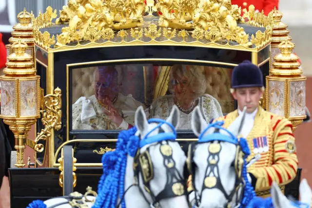 The King and Queen in the Diamond Jubilee State Coach