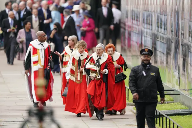 Guests arrive outside Westminster Abbey