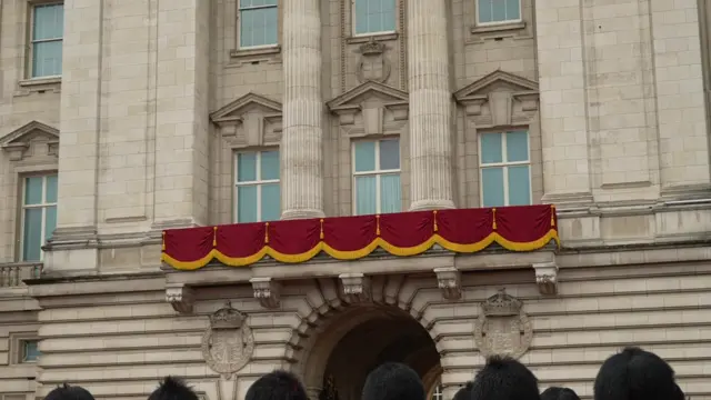 Buckingham Palace balcony