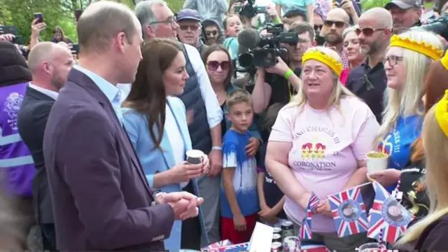 Kate and William in Windsor greeting the crowds