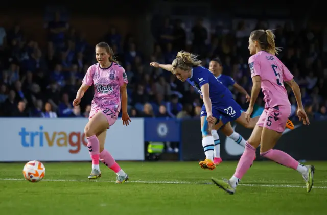 Erin Cuthbert scores