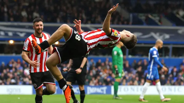 Blades celebrate