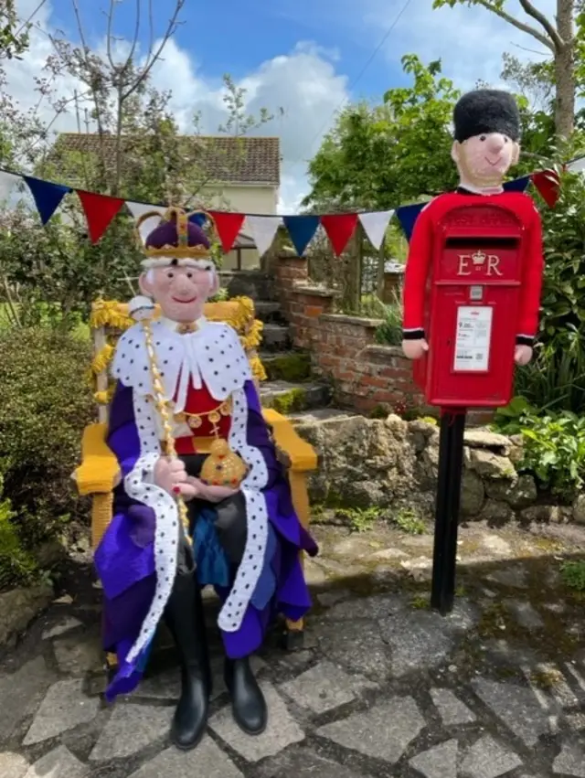 A knitted life-size version of King Charles