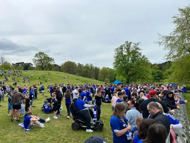 Crowd at Christchurch Park