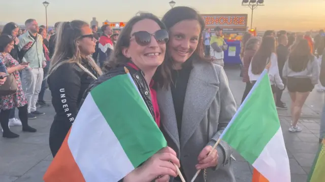 Two irish fans