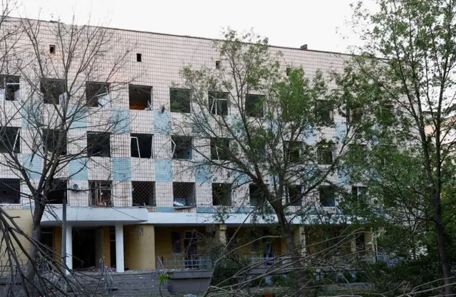 A view of the building of a municipal clinic damaged in a Russian missile strike, amid Russia’s attack on Ukraine, in Kyiv, Ukraine June 1, 2023