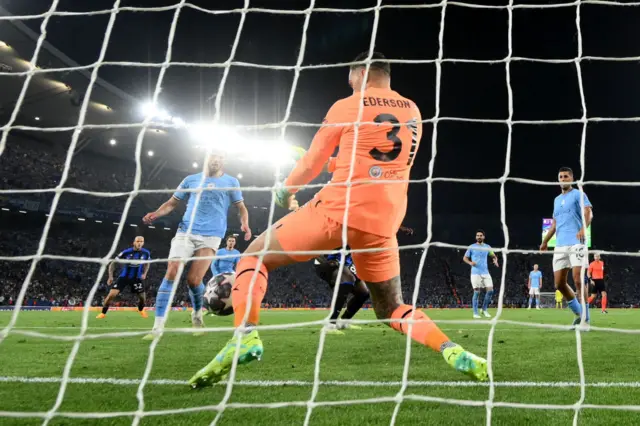 Ederson saves Romelu Lukaku's header