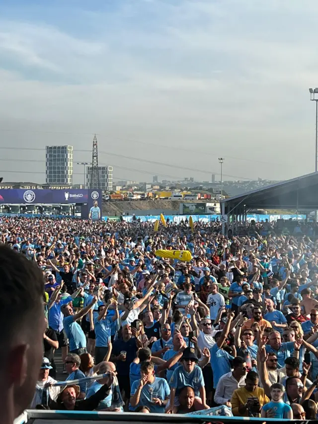 Manchester City fans