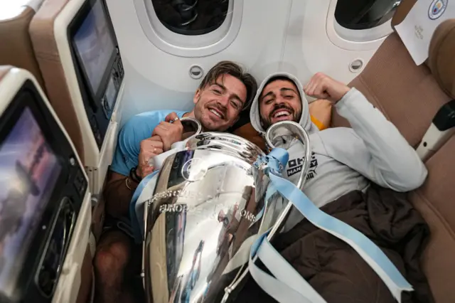 Man City with UCL trophy