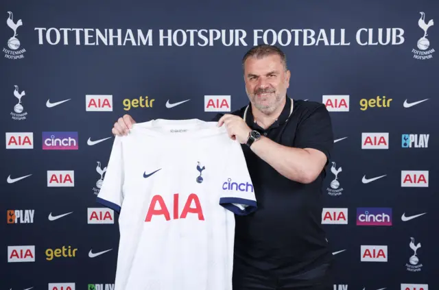 Tottenham's new home kit