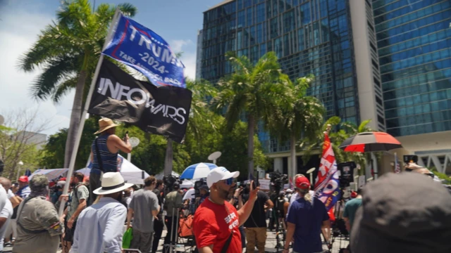 Crowd outside courthouse in Miami