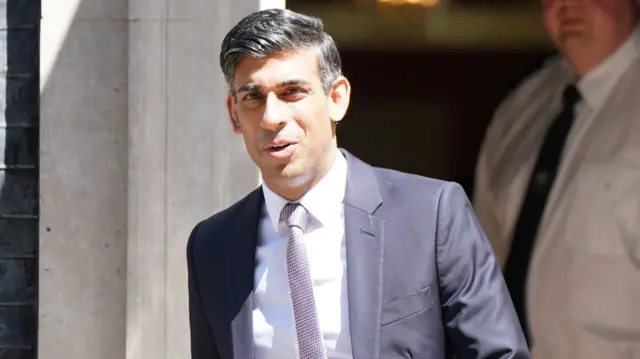 Rishi Sunak leaves for PMQs