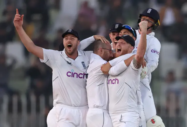 England celebrate match-winning wicket against Pakistan