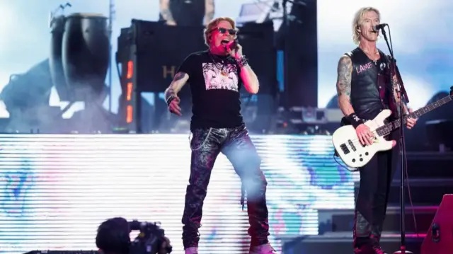 Lead singer Axl Rose and bassist Duff McKagan