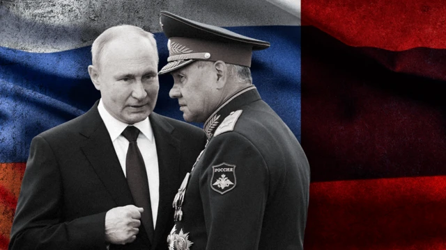 Russian President Vladimir Putin and Defence Minister Sergei Shoigu