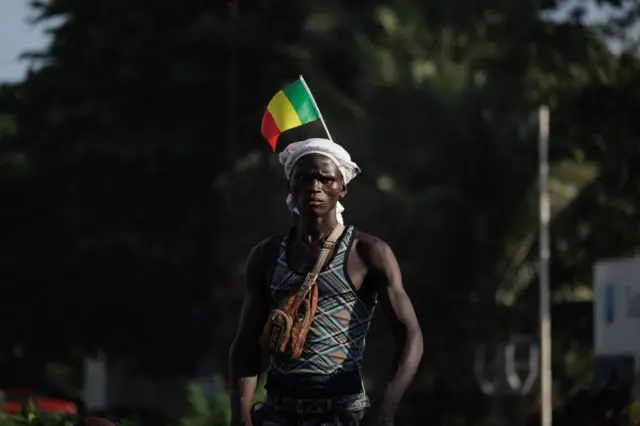 Man with Malian flag