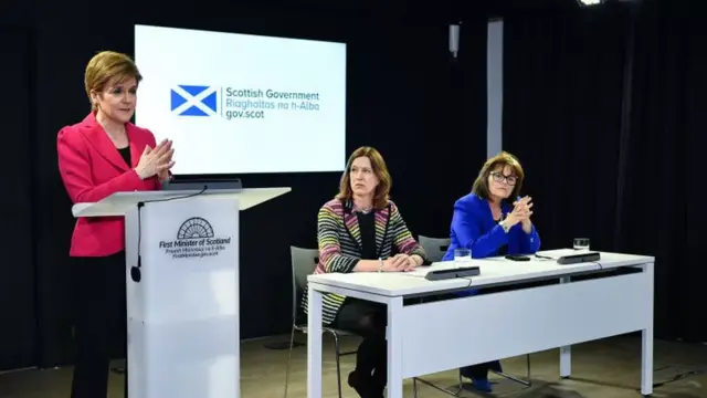 Nicola Sturgeon was joined by former Chief Medical Officer Dr Catherine Calderwood and former Health Secretary Jeanne Freeman for many pandemic press briefings