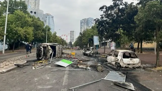 Aftermath of the riots in Paris this morning