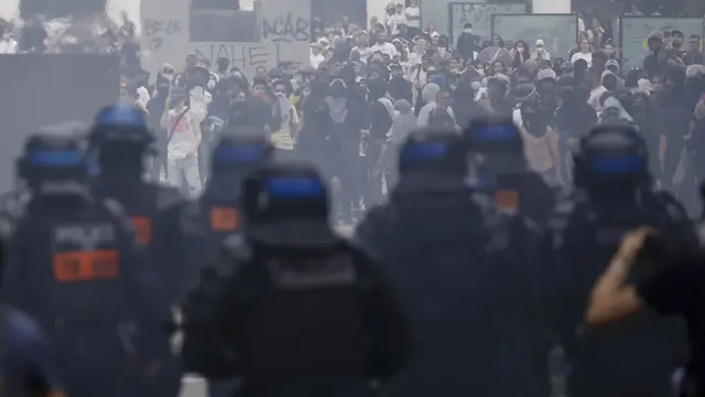 Violence breaks out between French riot police and protesters in Nanterre on Thursday afternoon