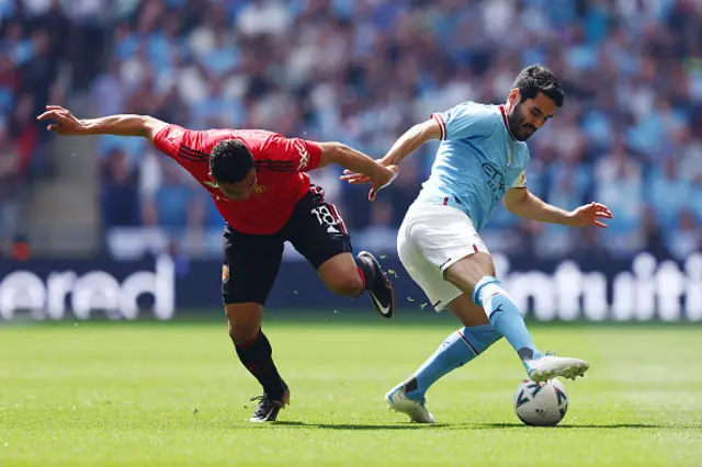 Casemiro checked off the ball from Gundogan