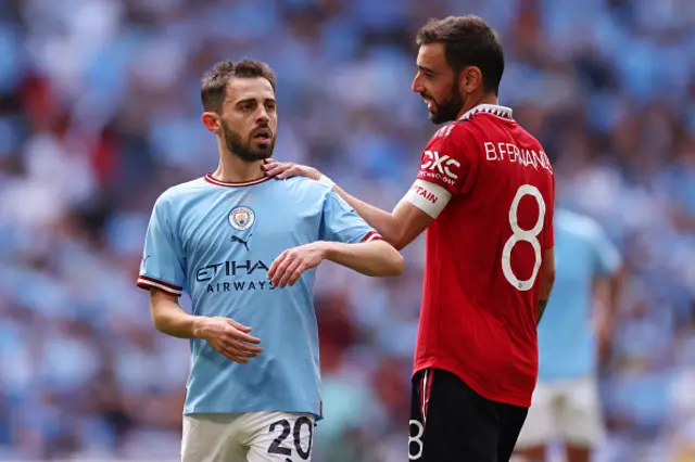 Silva and Fernandes on the pitch